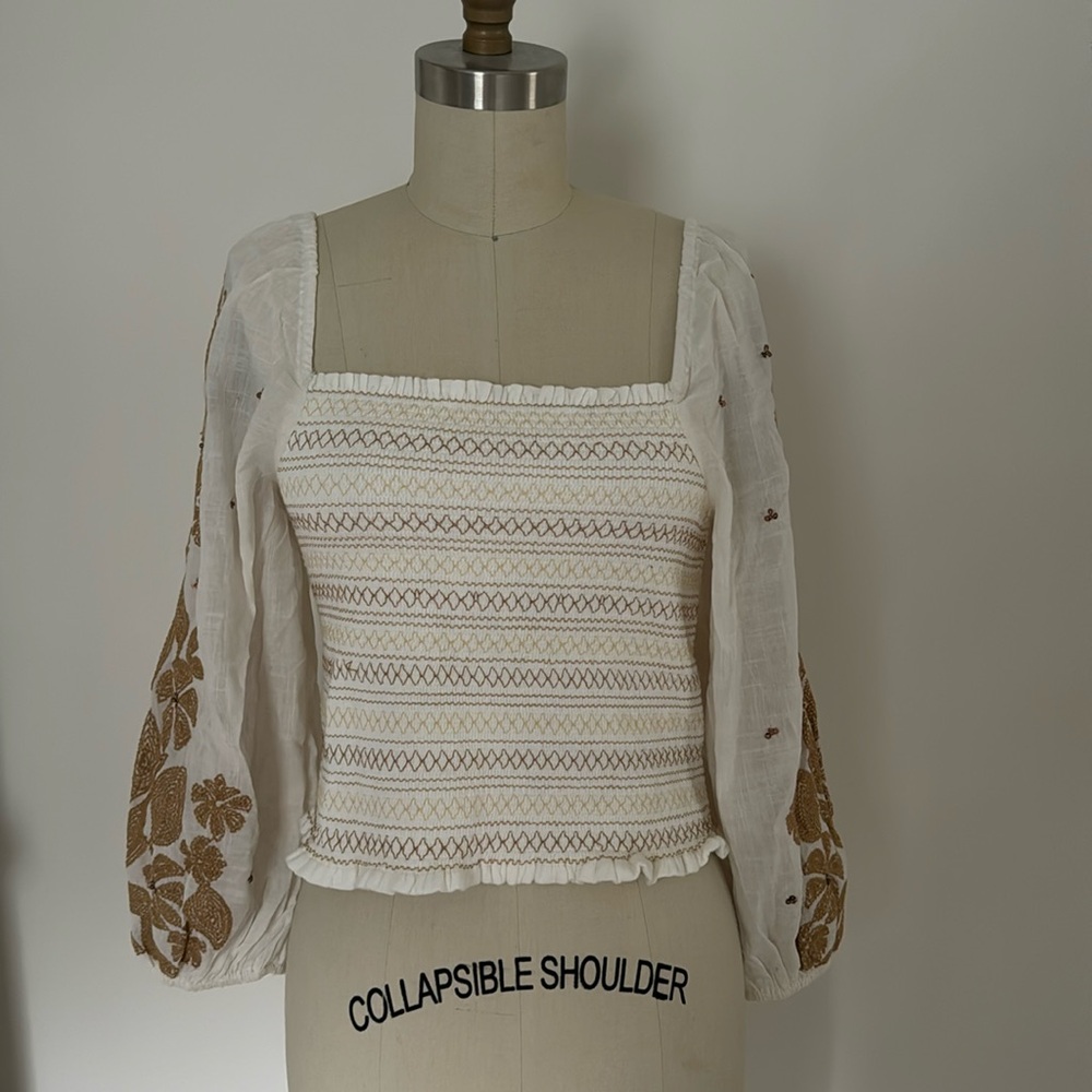 Anthropologie NEW Smocked Embroidered Top SIZE XS Petite nwt long sleeves